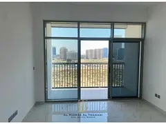 Luxurious Studio / Modern / Prime Area / Bright