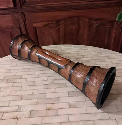 Mangobeat speaker wood