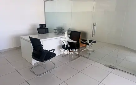 Fully Furnished> 4 Glass Partitions> Chiller Free> 2 Parkings> Bath & Pantry