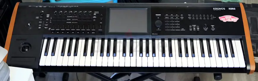 كورج كرونوس 2 korg koronos 2