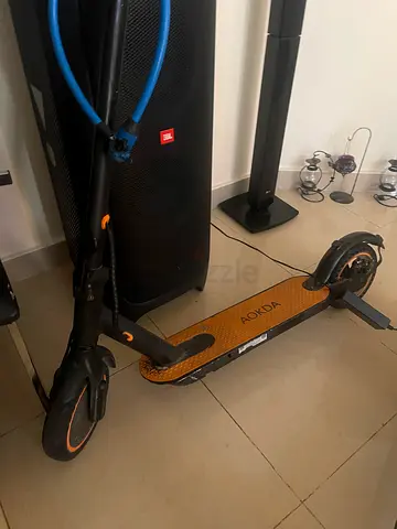 Electric scooter