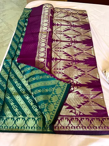 Traditional Dhakai handloom Saree in Purple and Teal with Gold Zari Work