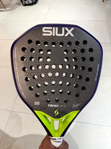 Padel racket