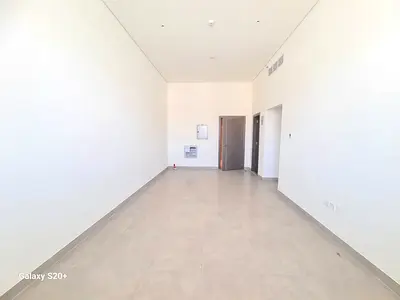 *مويلح- شقة غرفتين وصالة راقية للإيجار | موقع مميز*