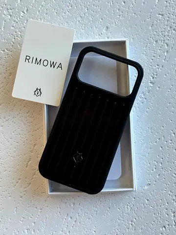 Rimowa iphone 17 pro max case