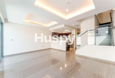 Single Row | Corner Villa | Vacant