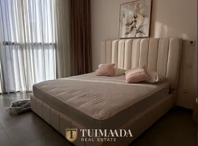 LUXURY LIVING | WATERFRONT VIEWS | FURNISHED