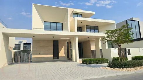 5 bedroom villa with basement - address brand