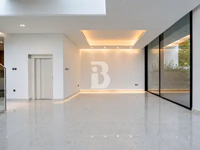 Signature Luxury Villa | Ideal Home
