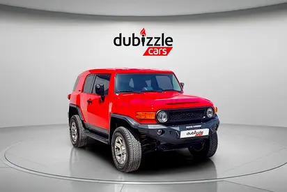 AED 2992/month | 2016 Toyota FJ Cruiser  | GCC Specs | Ref#468455