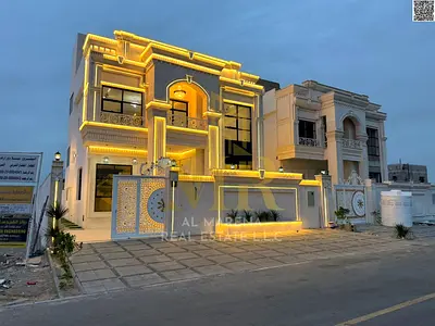 Classic two-story villa with a roof terrace, 7 master bedrooms, at an excellent price – including registration and ownership fees. Freehold ownership.