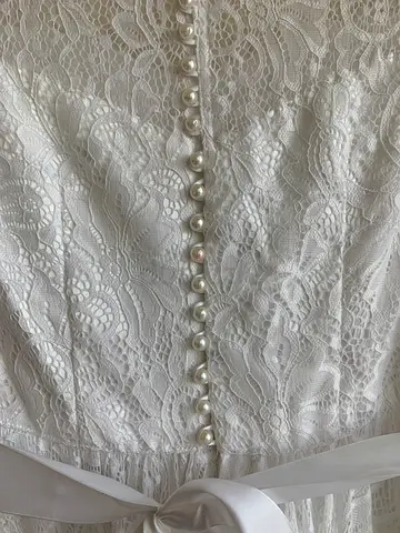 Wedding dress