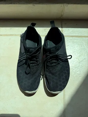 Black casual sneakers, comfortable everyday trainers