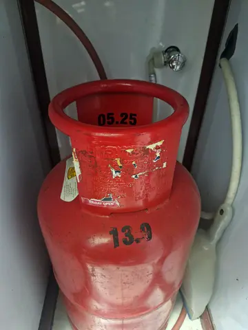 Used LPG Gas Cylinder (13 kg) - Good Working Condition