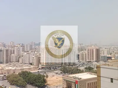 شهر مجانا مع غرفه ماستر اطلاله مفتوحه  موقع حيوي ومميز قريب من كل الخدمات مثل المولات والمقاهي والصيدليات وقريب من مخرج دبي
