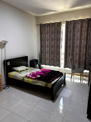 Spacious room for single