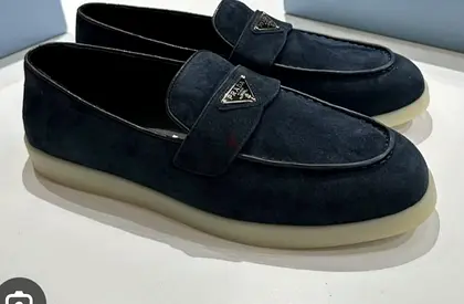 PRADA suede Loafers size 39