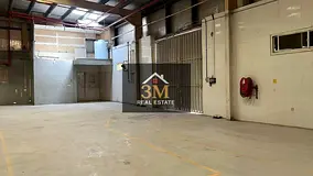 Warehouse for annual rent / Indoor bathroom / Electricity 750 / Special price / Easy payment plans