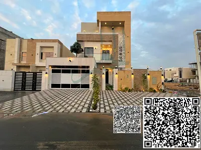 For sale: Super deluxe villa with swimming pool, elevator, 3 floors, front garden, and automatic parking, close to shops and Al-Hamidiyah Park, at an