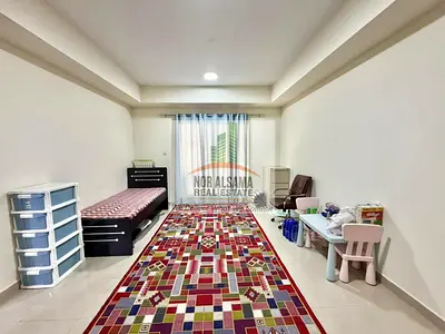 1BR Apartment | Lady Ratan Manor | Balcony View