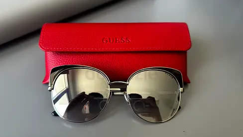 Guess Women’s SUNGLASSES for sale