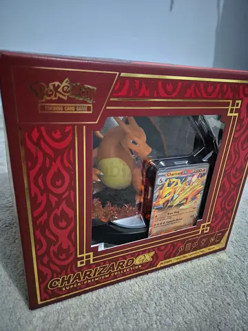 Pokémon TCG: Charizard ex Super-Premium Collection