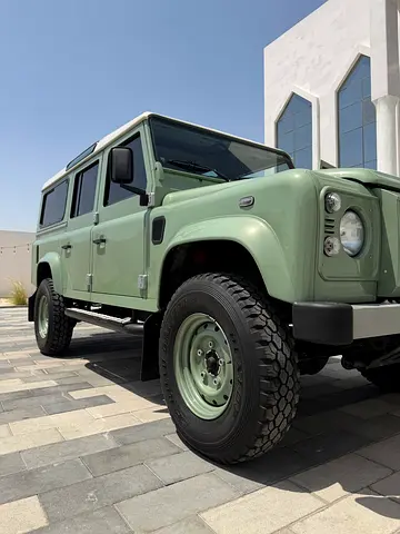 Land Rover Defender 110 Heritage Edition 2016 GCC Specs