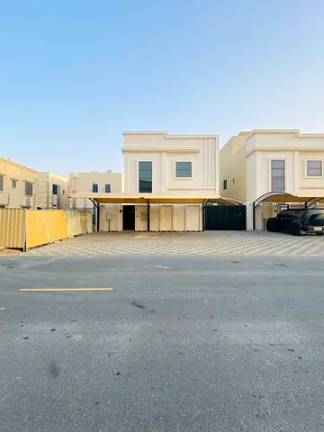 Furnished 5 Bedroom Luxury Living | Elegant Furnishing | Spacious Family Home