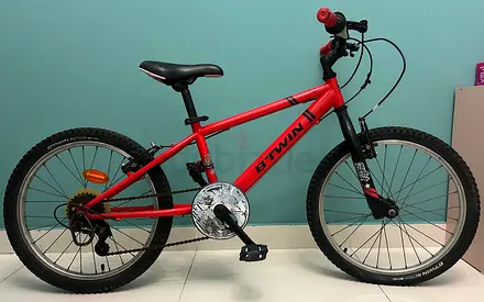 BTwin Racingboy 320 20-inch kids bike