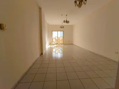 LUXURY LIVING SPACIOUS 3 BHK APARTMENT WITH CHILLER FREE MAINTENANCE FREE AVAILABLE ONLY FOR FAMILY