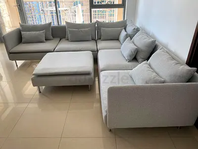Modern Light Grey Corner L-Shaped Sectional Sofa with Ottoman