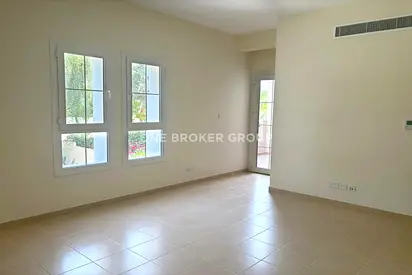 Green Belt Backing | Rare 3M | Vacant