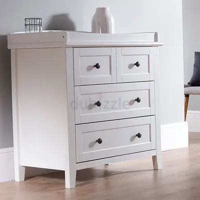 White 4-Drawer Chest / Nursery Dresser — Compact Storage