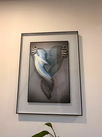 Modern Artistic Wall Frame – Luxury Home Decor