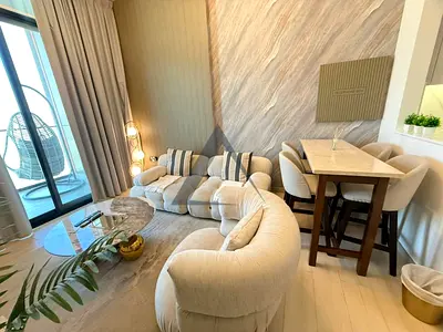 Elegant 1BHK | High Floor | Prime Location