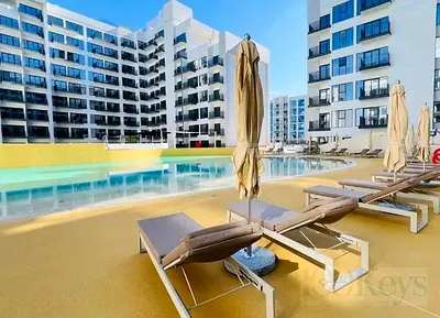 COZY STUDIO | FURNISHED | BALCONY | GREAT VALUE