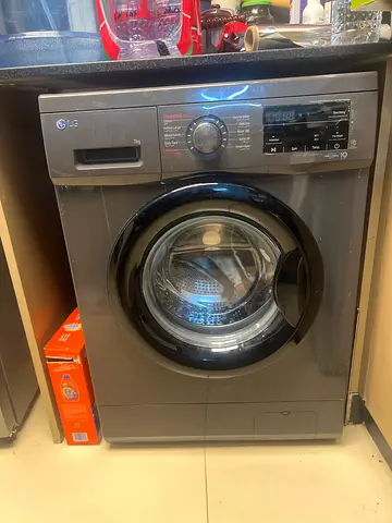 LG Front Load Washing Machine - 7kgb, Good Working Condition.