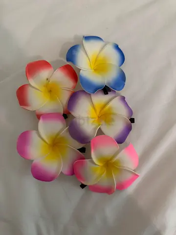 flower hair clips