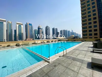 Large Layout | Modern Unit | Vacant Now