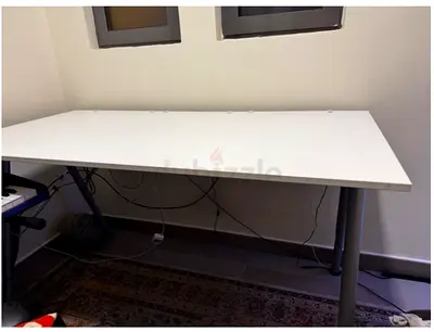 Simple White Office Desk with Cable Grommets - 160x80cm (Approx.)