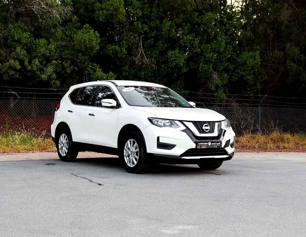 Nissan X-Trail 2020 — photo 1 of 18