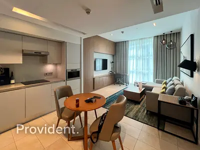 Vacant | Concierge | Luxury Living | Excellent Services