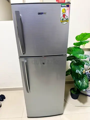 GEEPAS Double Door Refrigerator - Silver, Good Working Condition