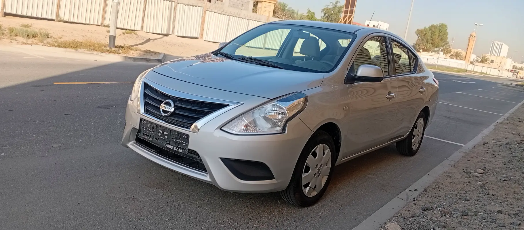 Nissan Sunny 2023 — photo 1 of 16