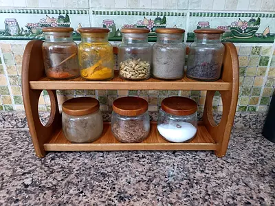 2-Tier Wooden Spice Rack with 8 Glass Jars