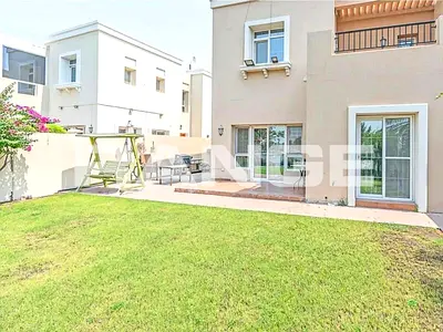 Lake View | Corner Unit | Peaceful Living