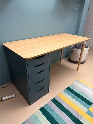 Wooden Top Desk with 5-Drawer Metal Pedestal - Good Condition