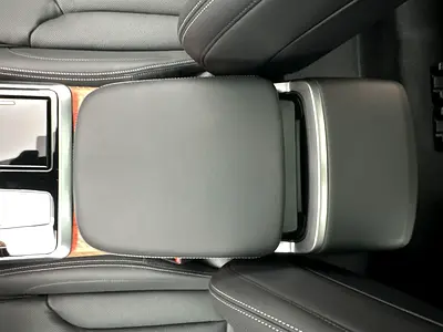 2024 AUDI Q8 thumbnail 13