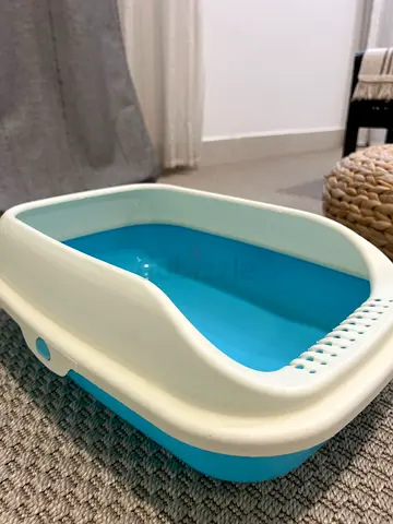 Corner Cat Litter Box
