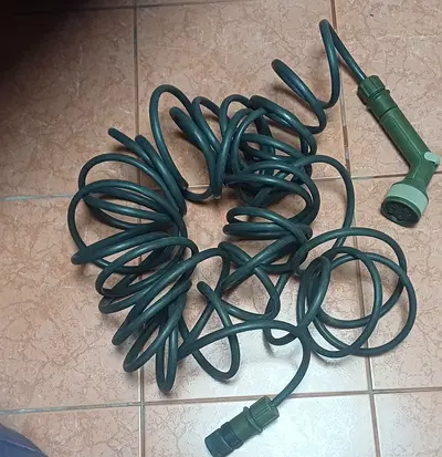GARDEN WATERING  SPRINKLER  PIPE